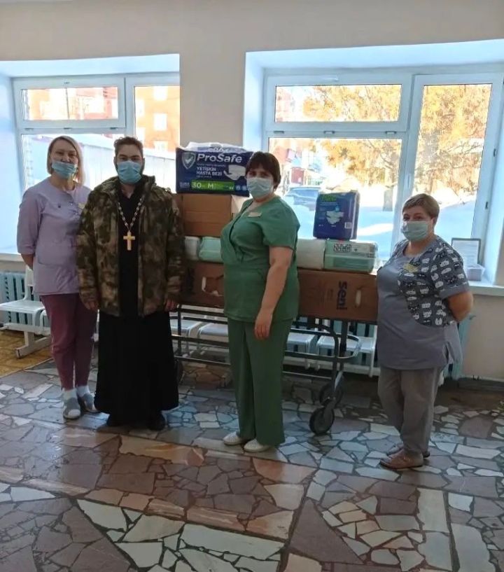 В чистопольской больнице прошла благотворительная акция от прихода Сергия Радонежского