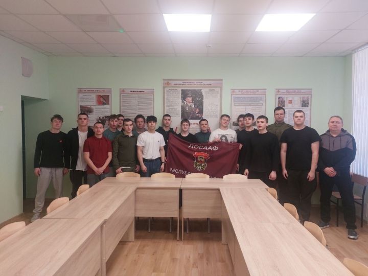 Курсанты ДОСААФ сыграли в «Армейский калейдоскоп»