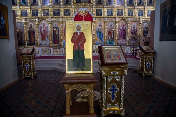 Новая икона блаженной Ксении Петербургской появилась в Свято-Никольском соборе