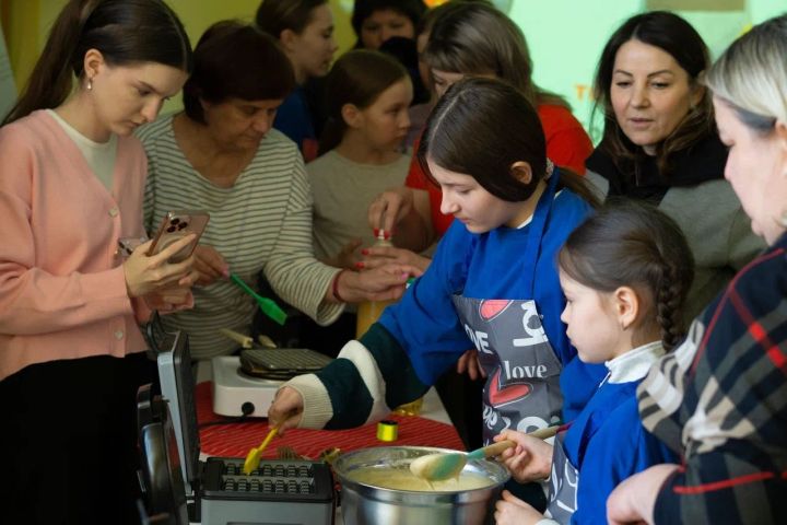 В Чистополе «Первые леди» осваивали кулинарное мастерство