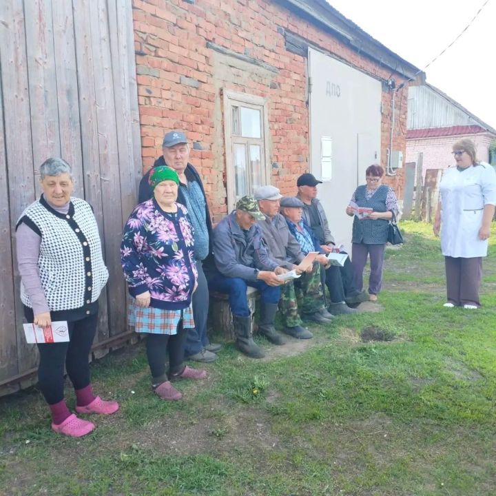 В селе Чистопольского района прошла школа здоровья для пациентов с гипертонией