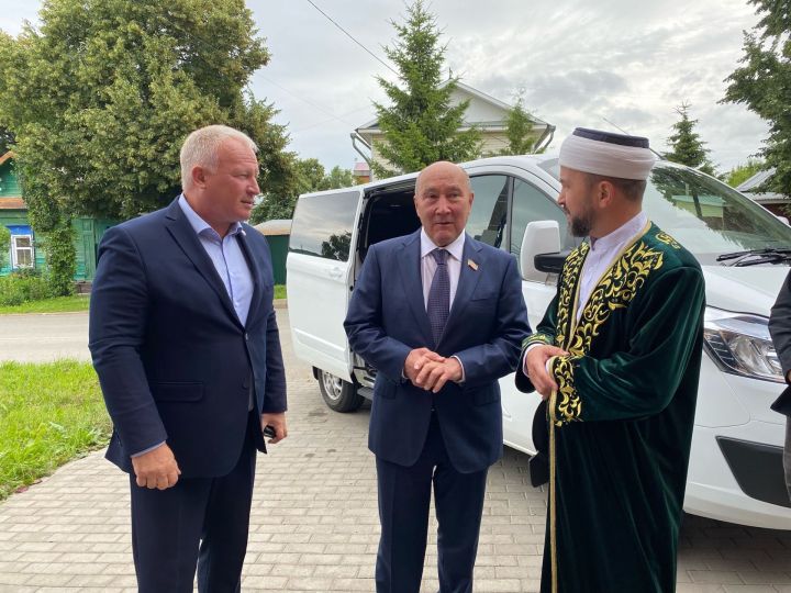 Исполняющий обязанности Председателя Госсовета РТ Марат Ахметов с рабочим визитом посетил Чистопольский район