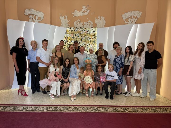 Чистайда гомер итүче Мәксүтовлар алтын туйларын билгеләп үттеләр