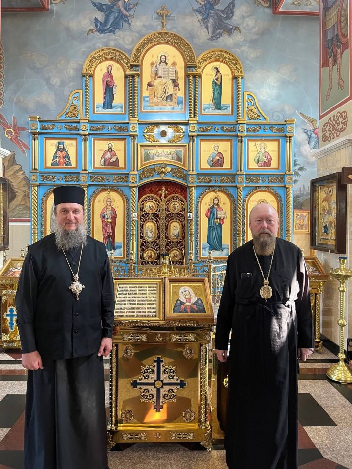 Епископ Филарет посетил храмы Чистополя