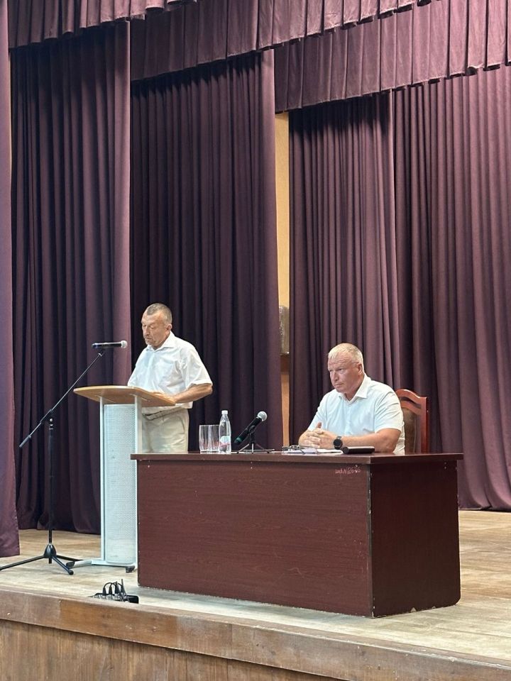 В Чистополе обсудили финансовый контроль в спорте, молодёжной политике и культуре