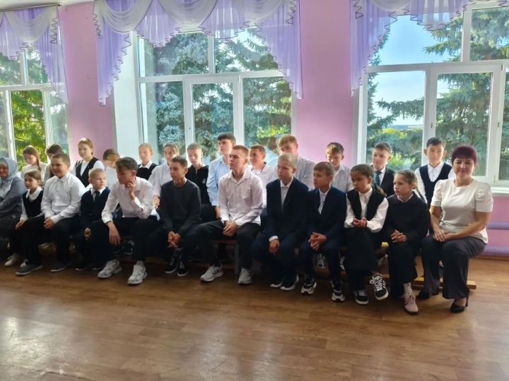 В селе Чистопольского района прошла профилактическая беседа со школьниками