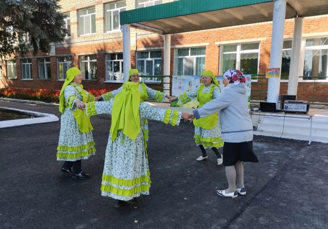 Фото: Для сельчан организовали концерт