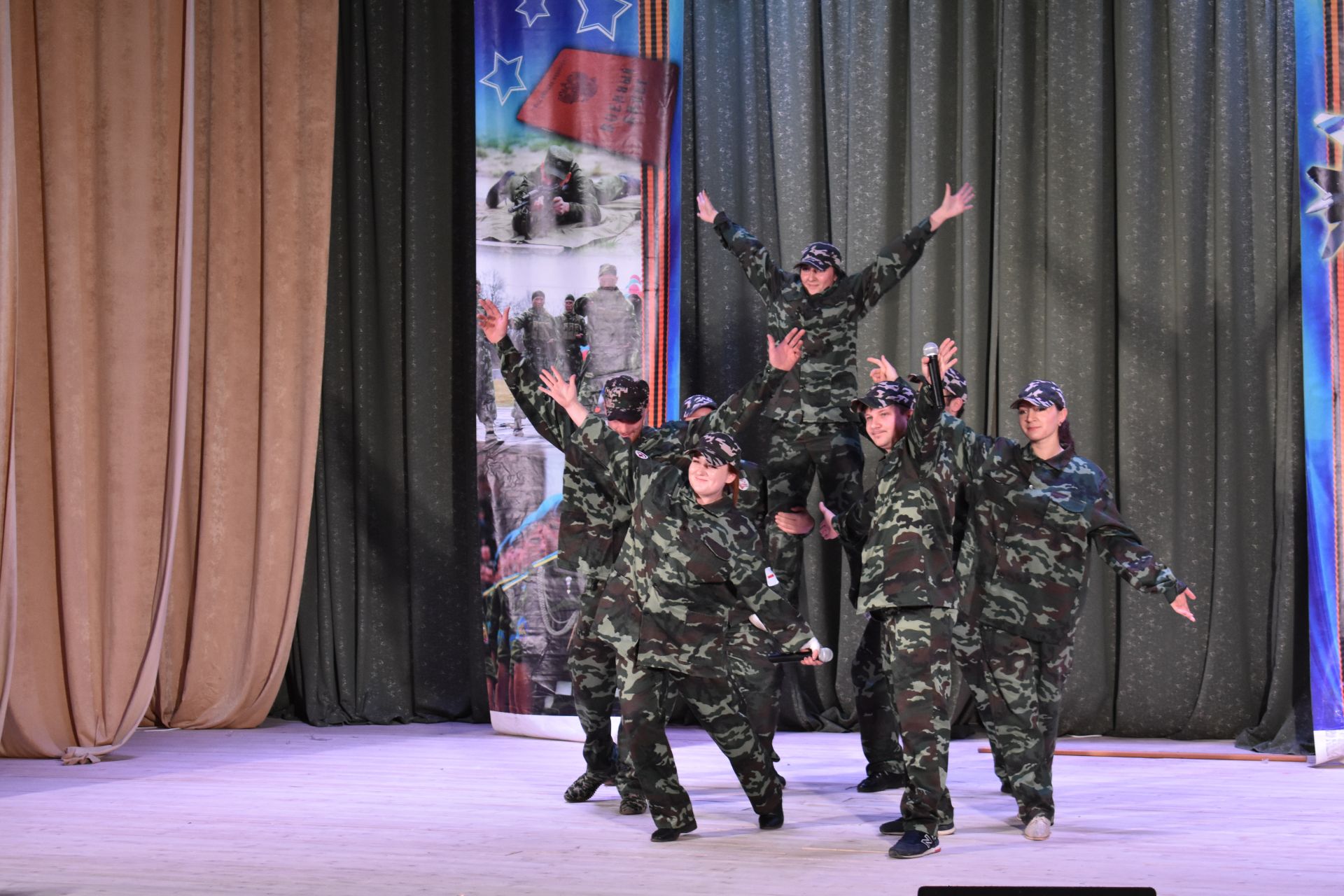 Для будущих чистопольских солдат прошел День призывника (фоторепортаж)