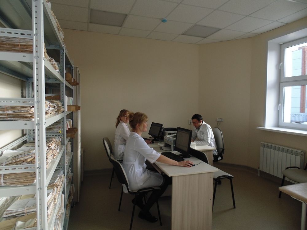 В Чистополе открылись обновленные кабинеты врачей общей практики (фоторепортаж)