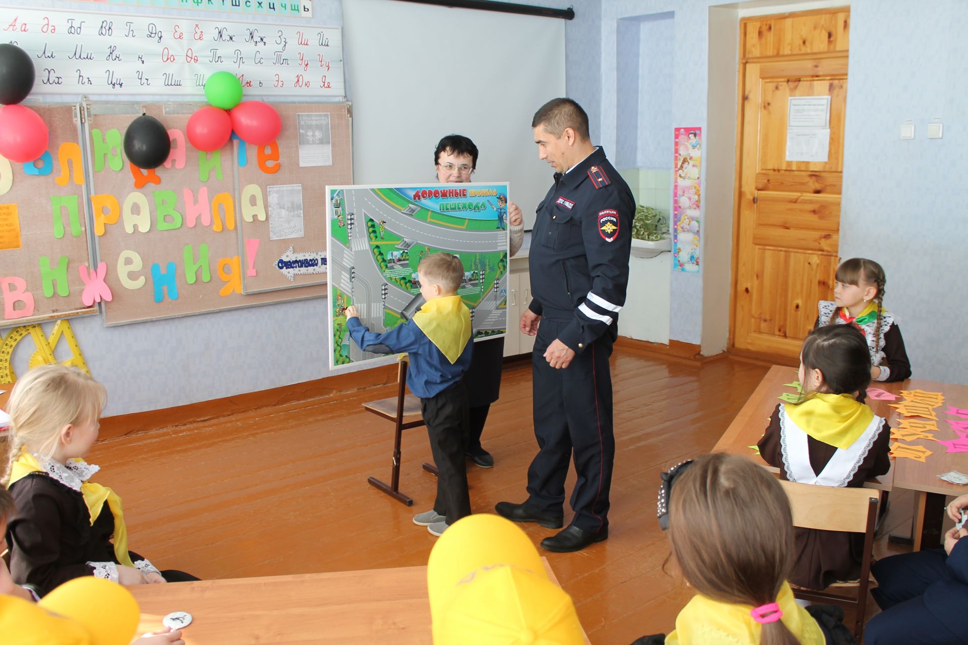 Детям из Чистопольского района напомнили о безопасном поведении на дороге