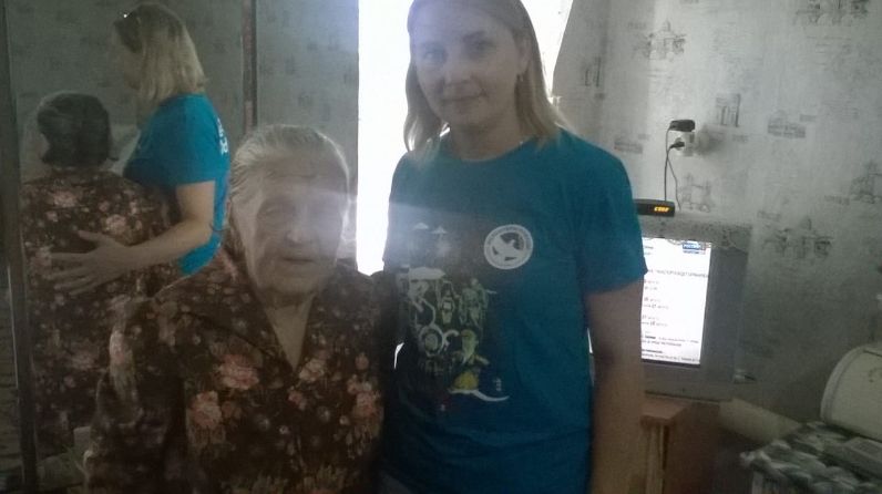 Волонтеры помогли подключиться к цифре пенсионерке из Чистополя