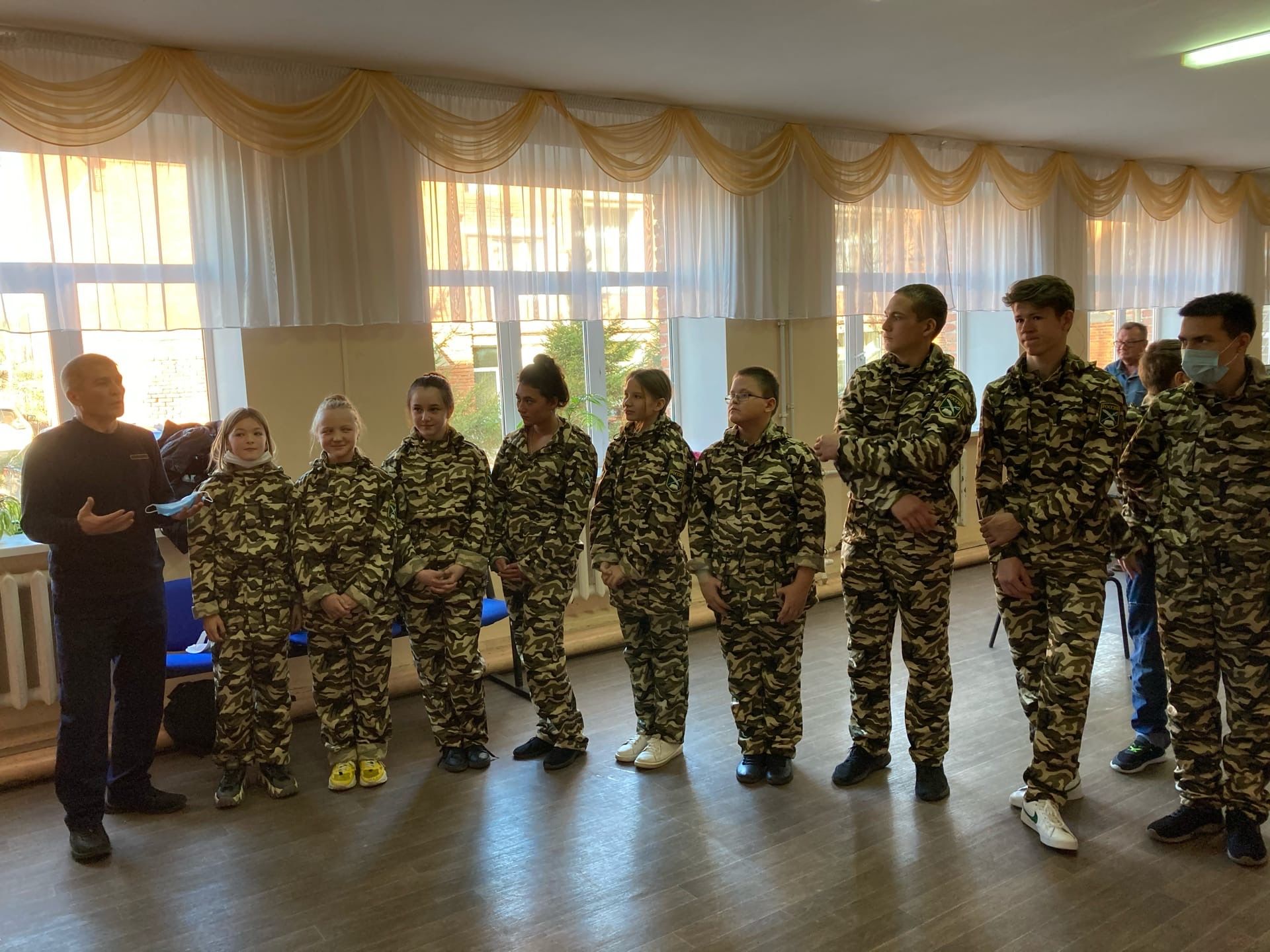 Для чистопольских гимназистов провели патриотическую экскурсию