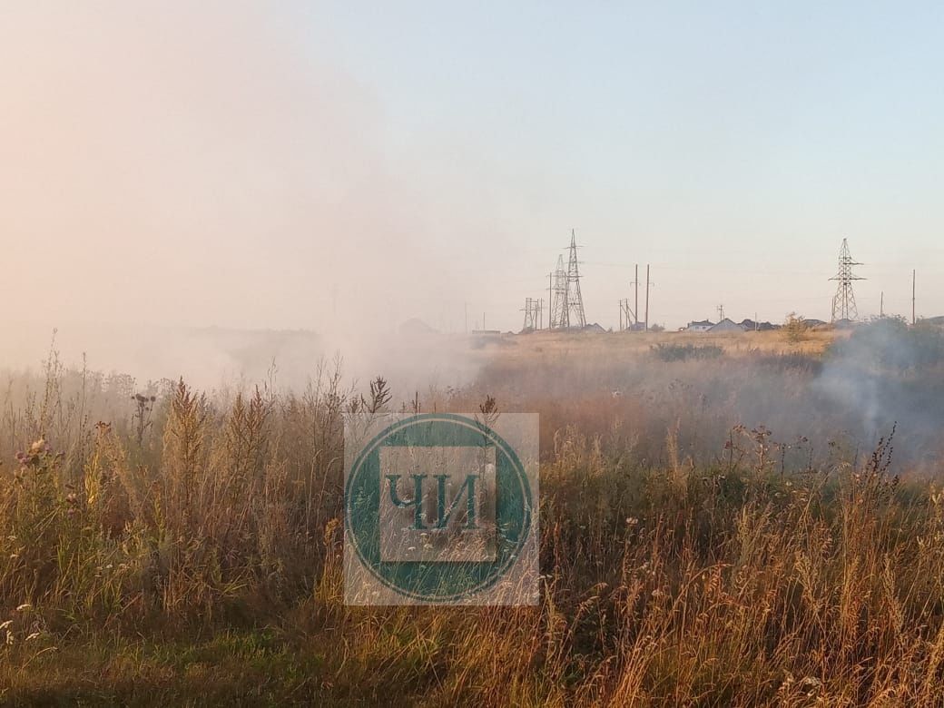 В Чистополе в результате пожара огнем повреждено около 30 квадратных метров площади