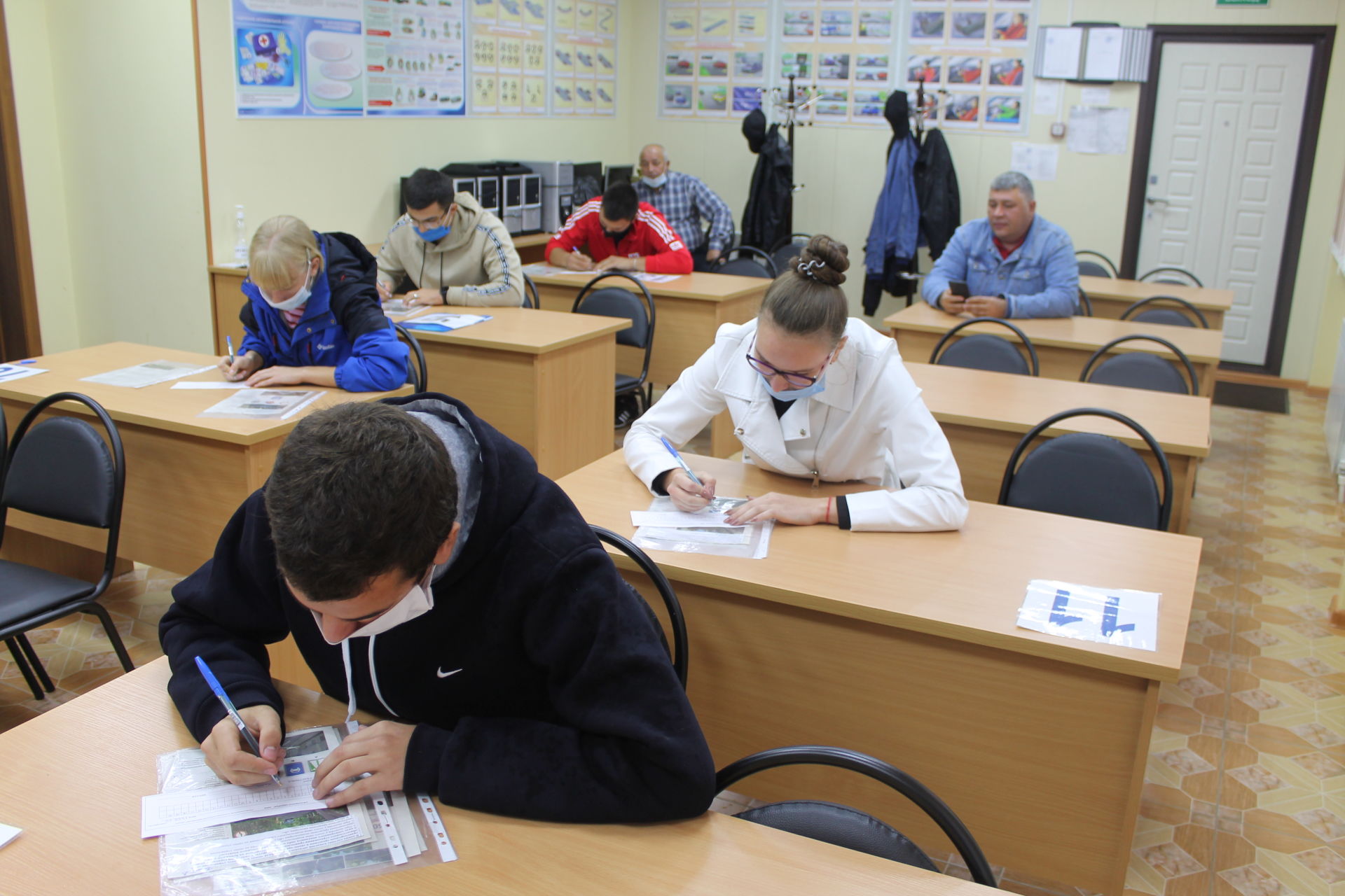 Юные автомобилисты Чистополя продолжат борьбу в Казани