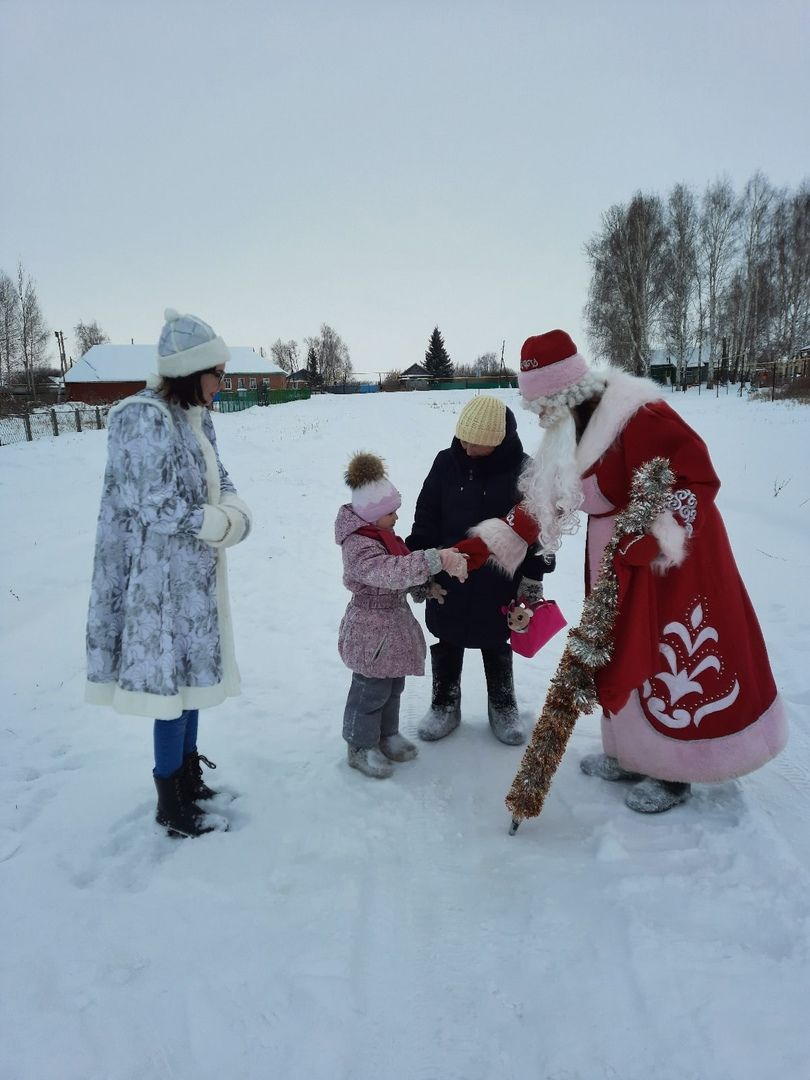 Как проходят новогодние праздники в селах Чистопольского района (Фоторепортаж)