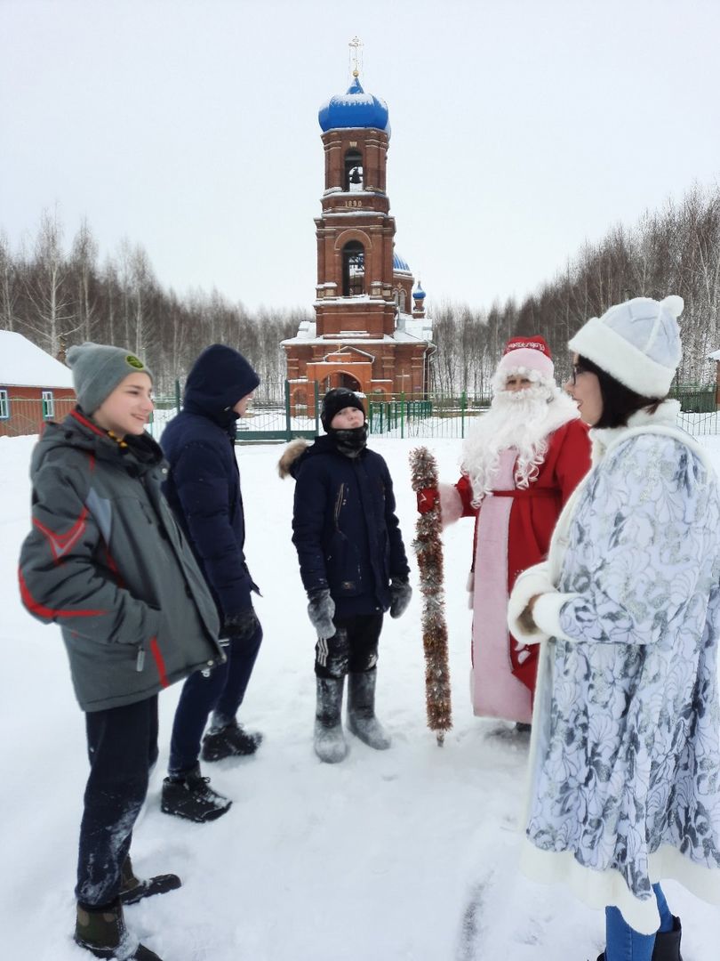 Как проходят новогодние праздники в селах Чистопольского района (Фоторепортаж)