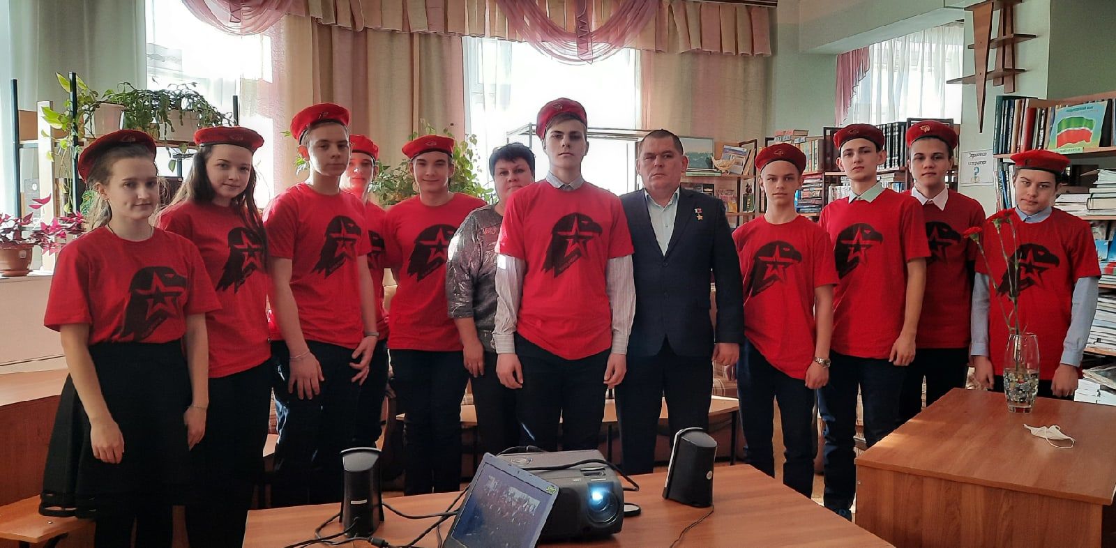Чистопольские юнармейцы встретились с Героем России
