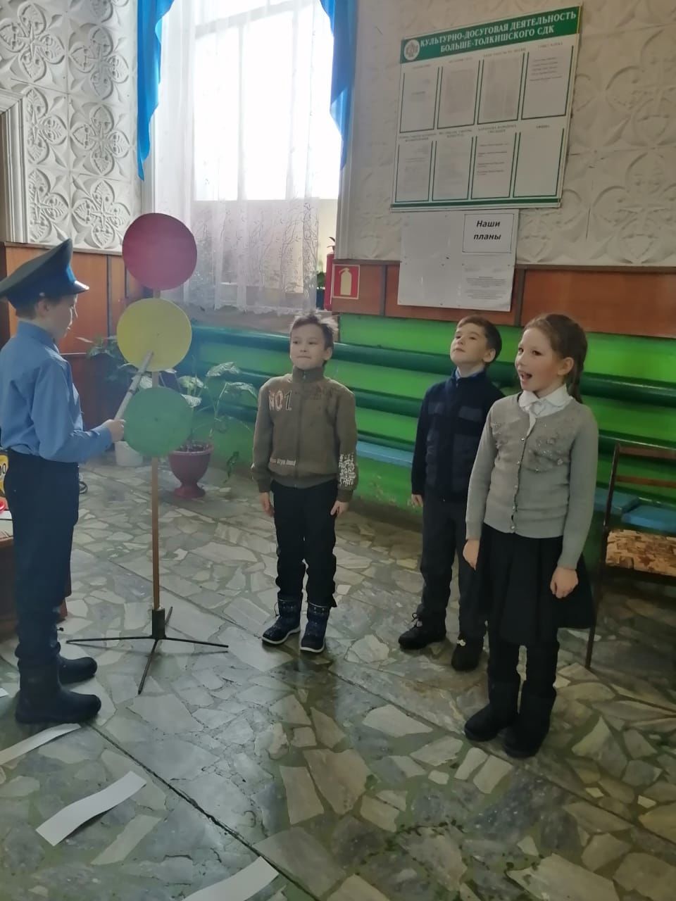 Дети из чистопольского села повторили правила дорожного движения
