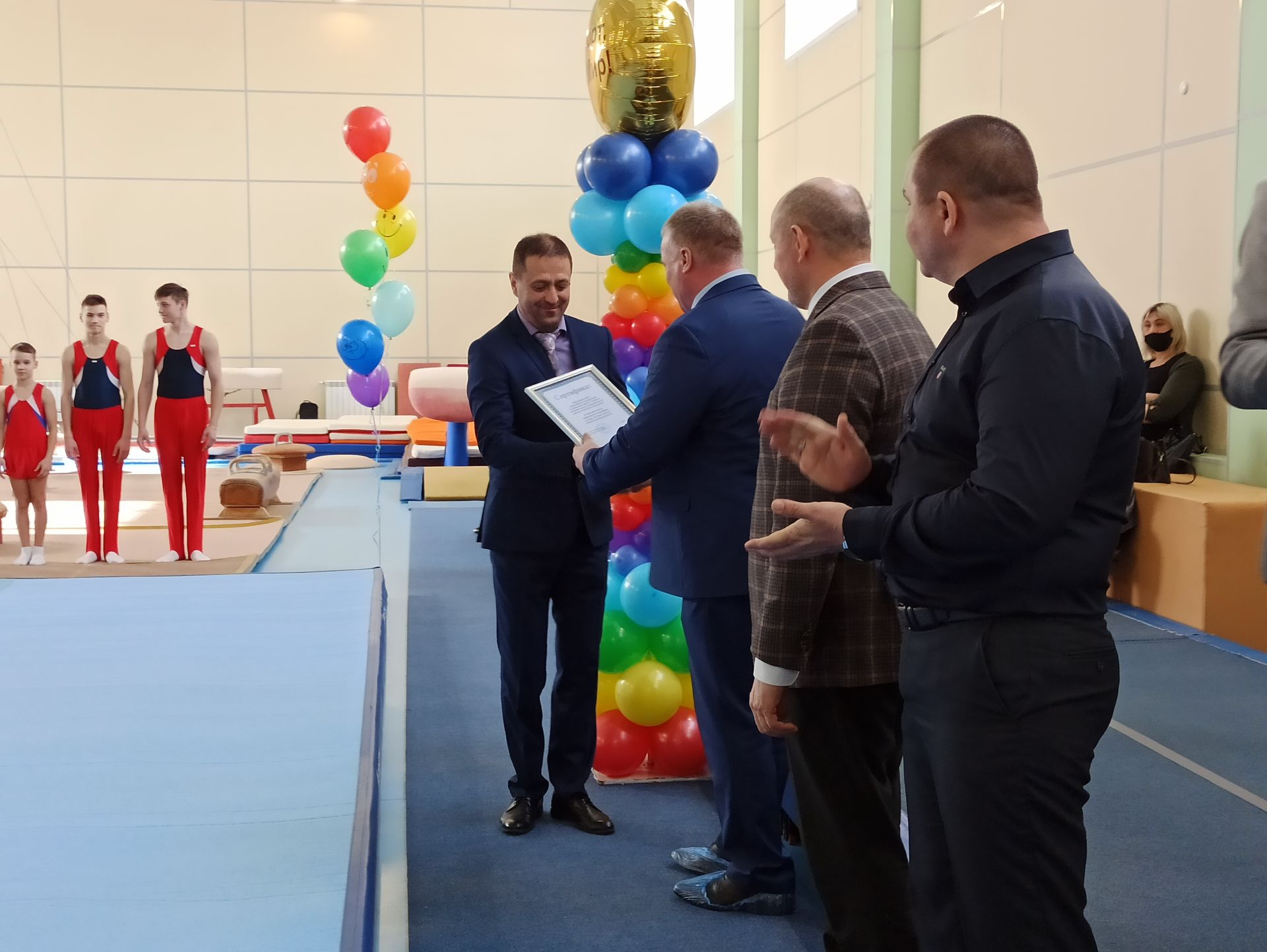 В Чистополе после реконструкции открылась спортивная школа "Гимнаст"(фоторепортаж)