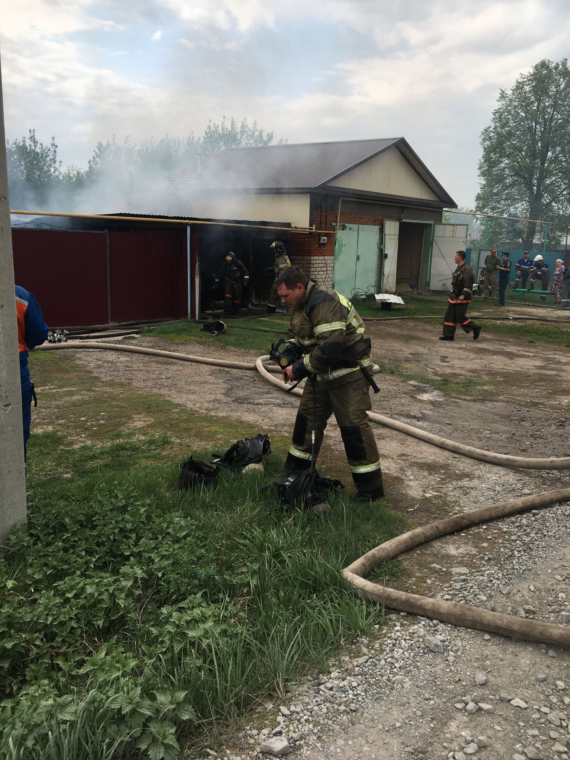 В Чистополе в результате пожара сгорел автомобиль