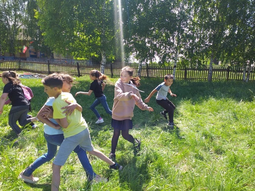Дети чистопольского села играли в почти забытые народные игры