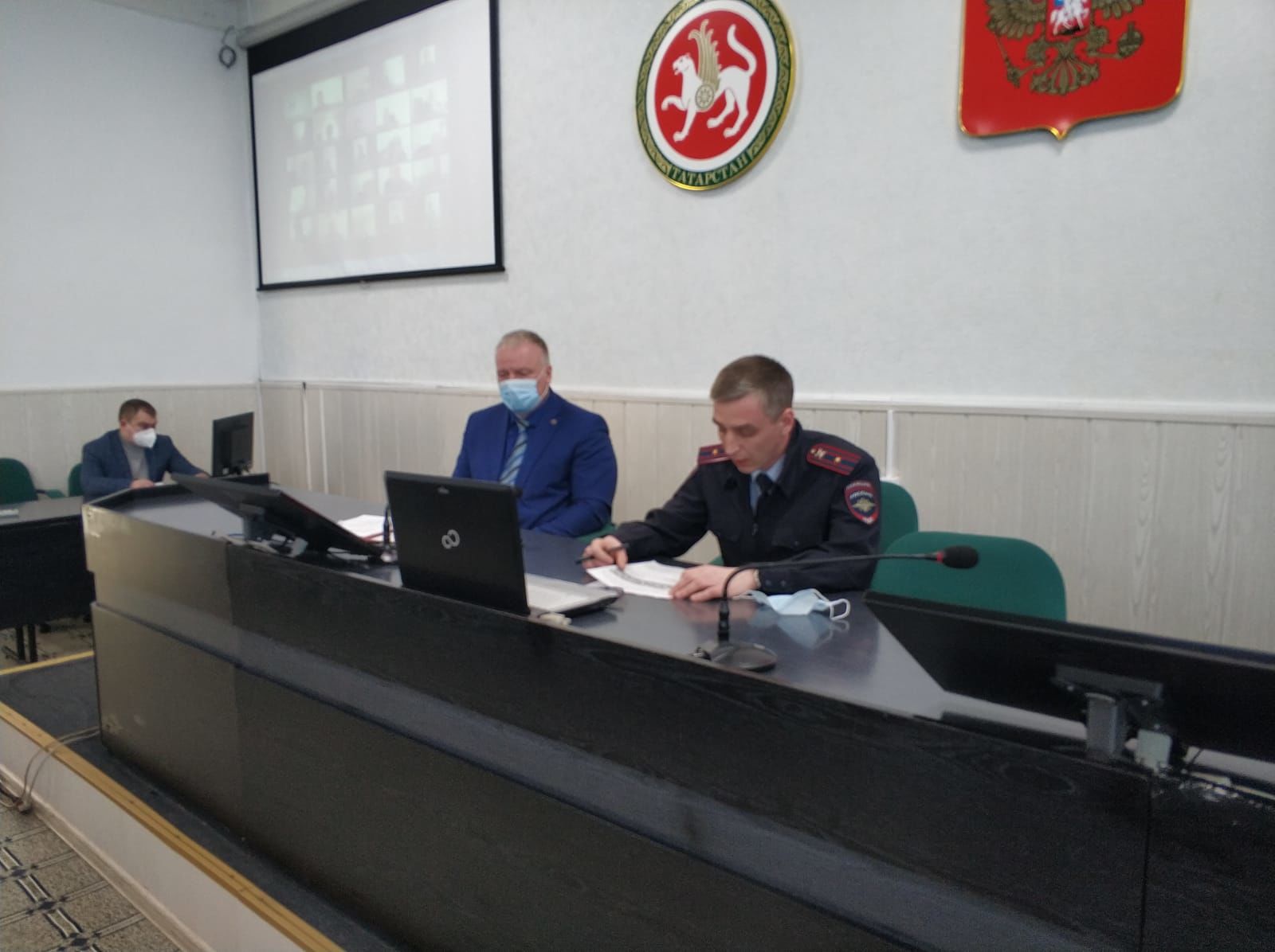 Глава района Дмитрий Иванов призвал чистопольцев, переболевших коронавирусом, пройти углубленную диспансеризацию