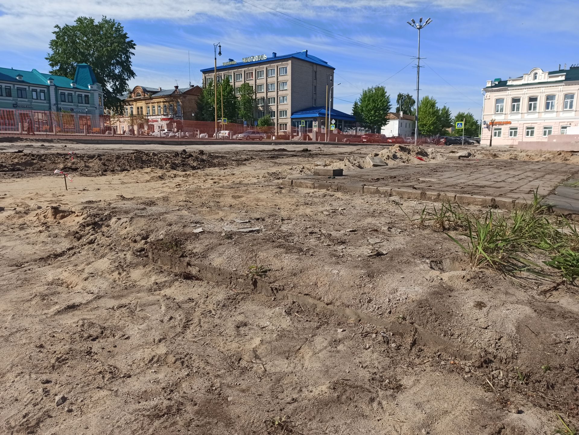 Работы по благоустройству Центральной площади Чистополя планируют завершить в конце этого года