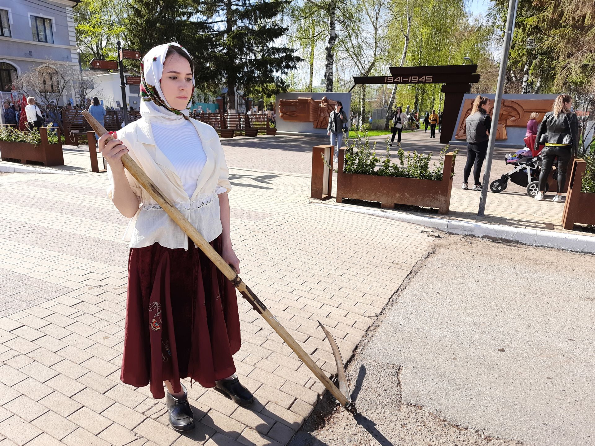 Тысячи чистопольцев приняли участие в шествии «Бессмертного полка» (Фоторепортаж)