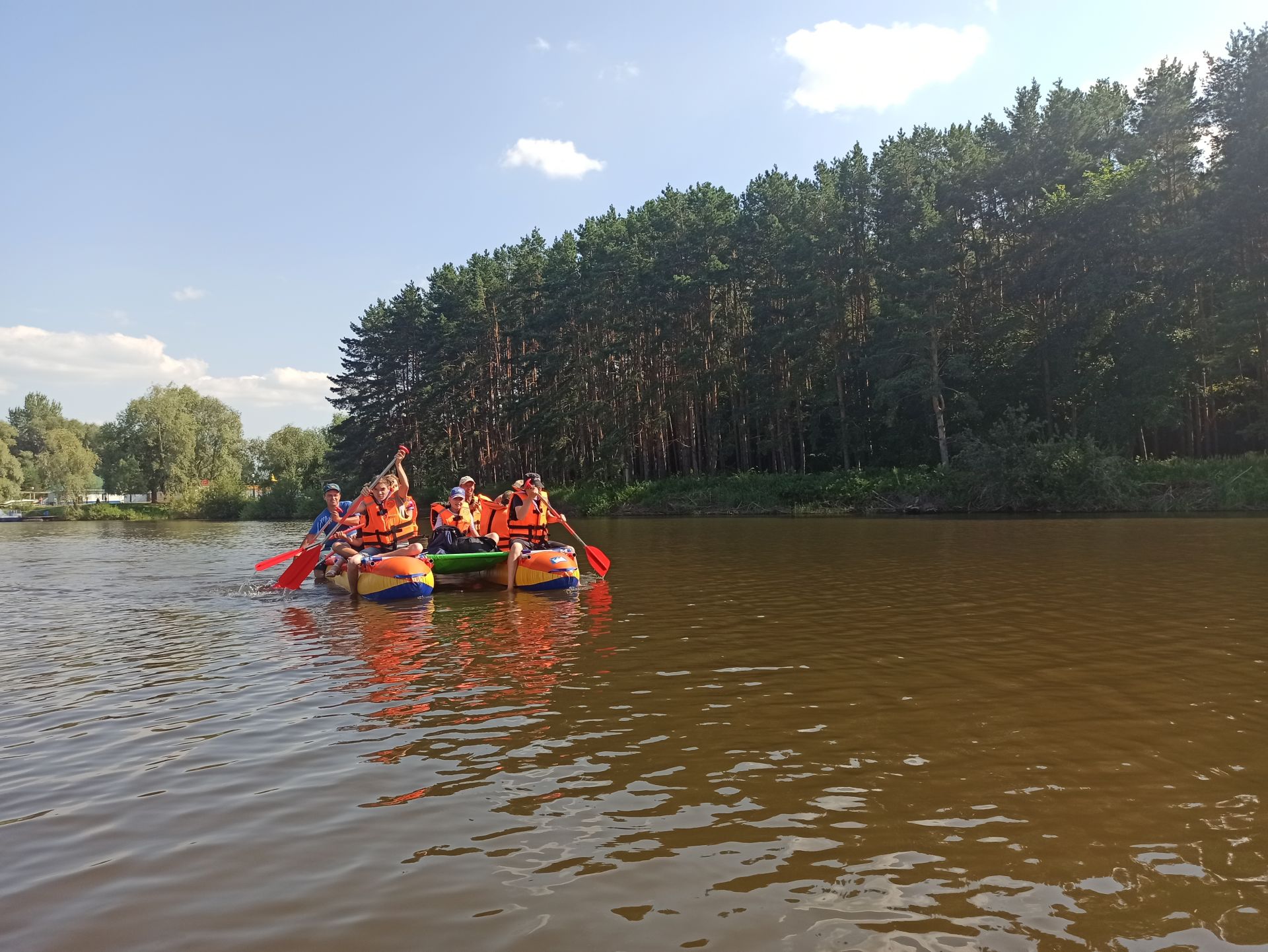 В Чистополе дети опробовали водный экологический маршрут (фоторепортаж)