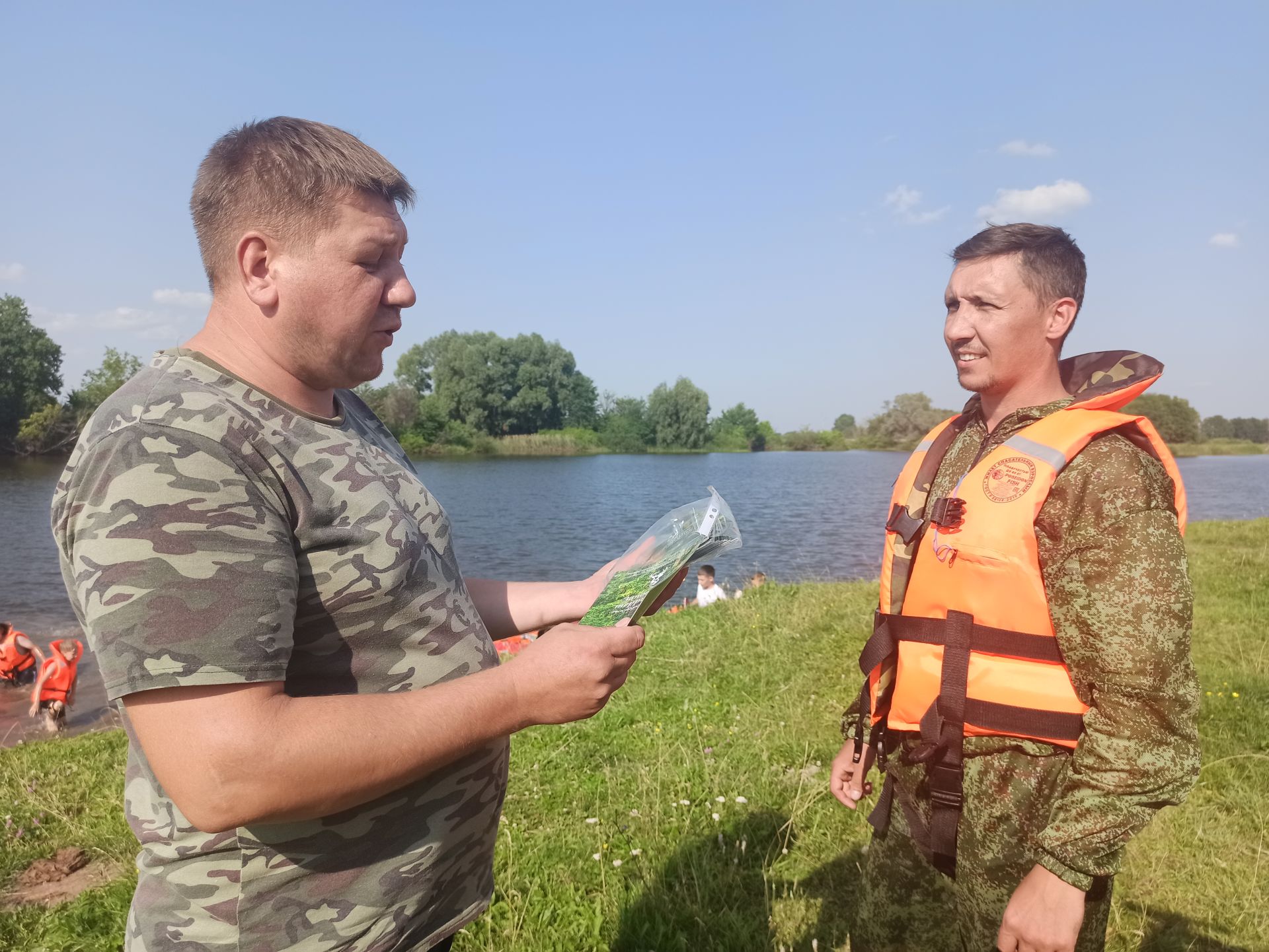 В Чистополе дети опробовали водный экологический маршрут (фоторепортаж)