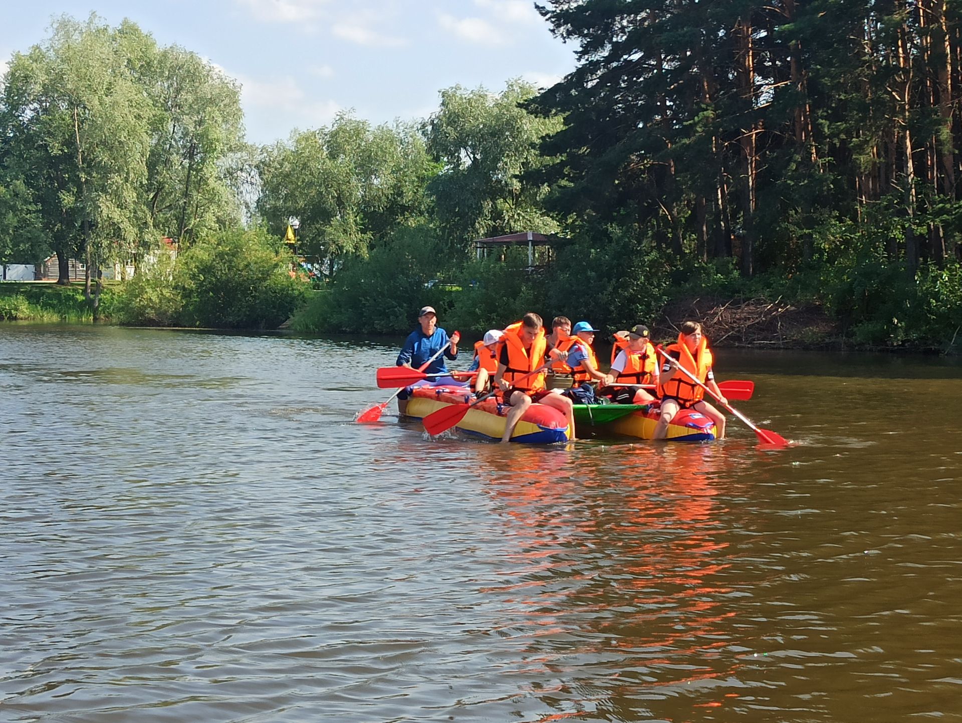 В Чистополе дети опробовали водный экологический маршрут (фоторепортаж)