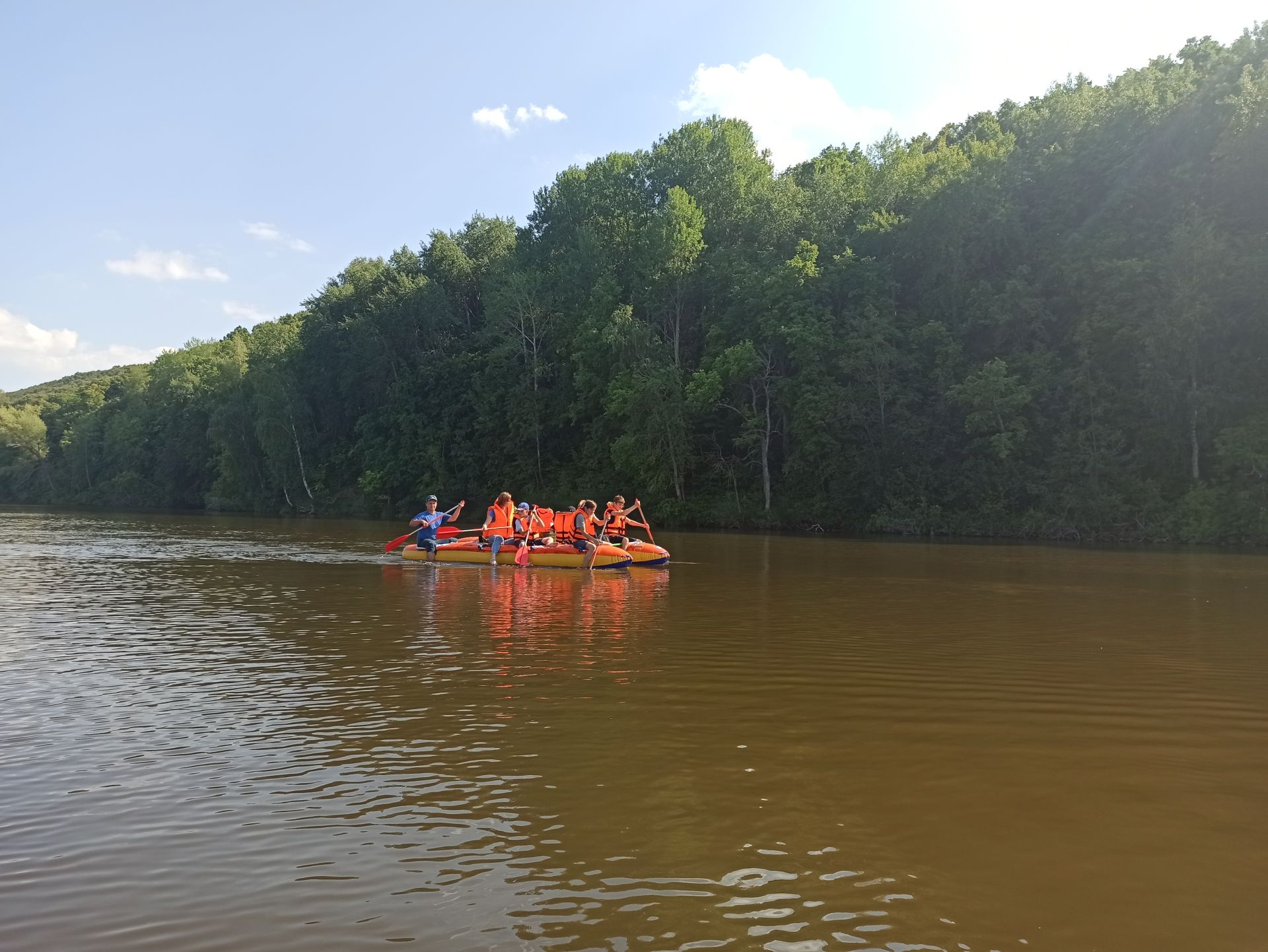 В Чистополе дети опробовали водный экологический маршрут (фоторепортаж)