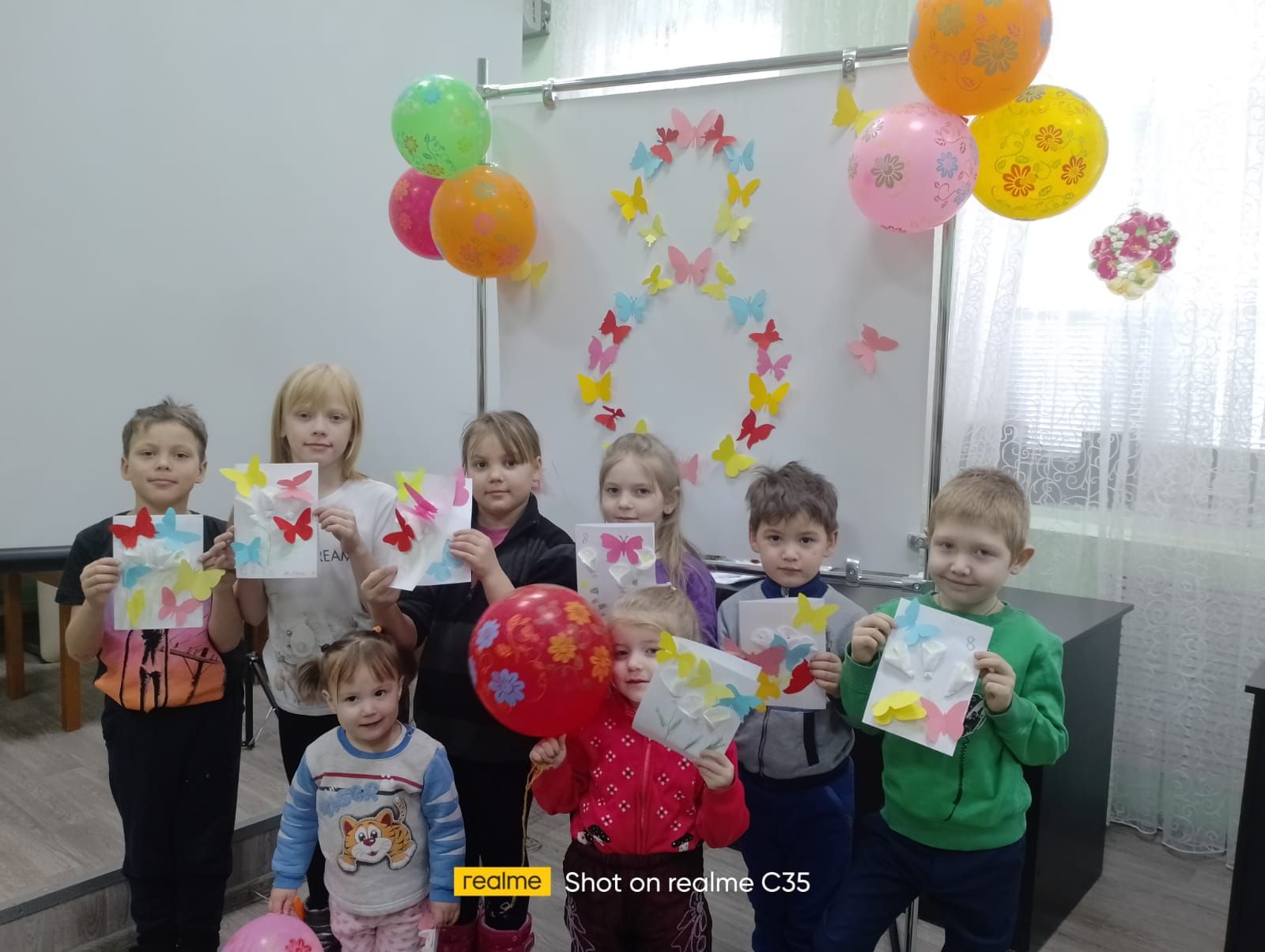 В центре «Балкыш» регулярно проводятся профилактические занятия с детьми
