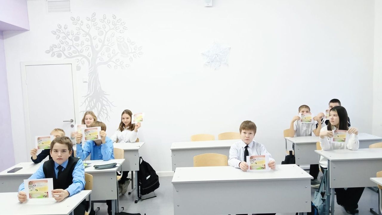 С школьниками чистопольского поселка провели беседу «Безопасность на дороге»