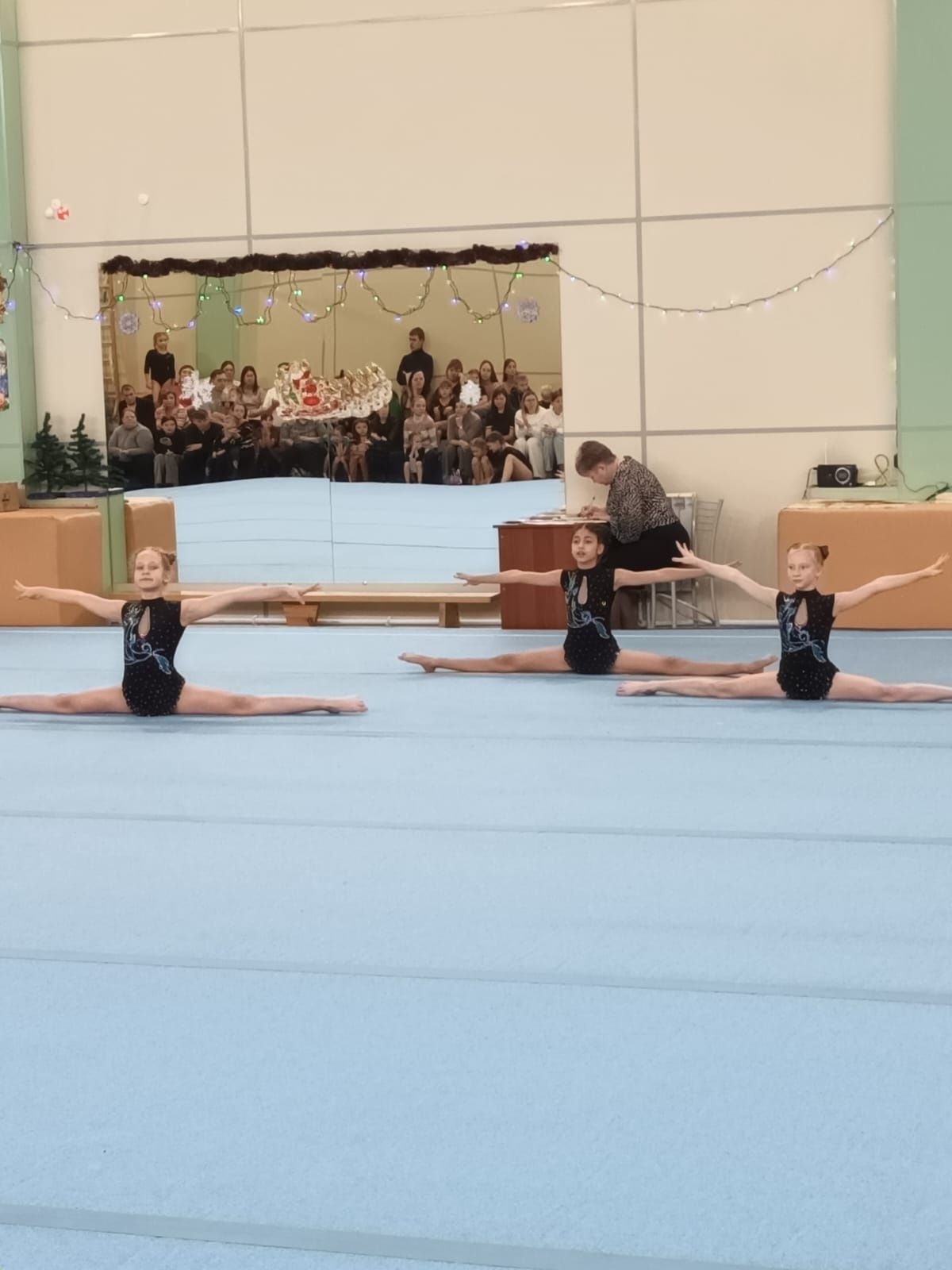 В Чистополе прошло Первенство по спортивной акробатике