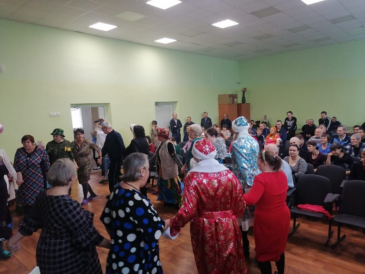 В чистопольском доме-интернате прошло новогоднее представление