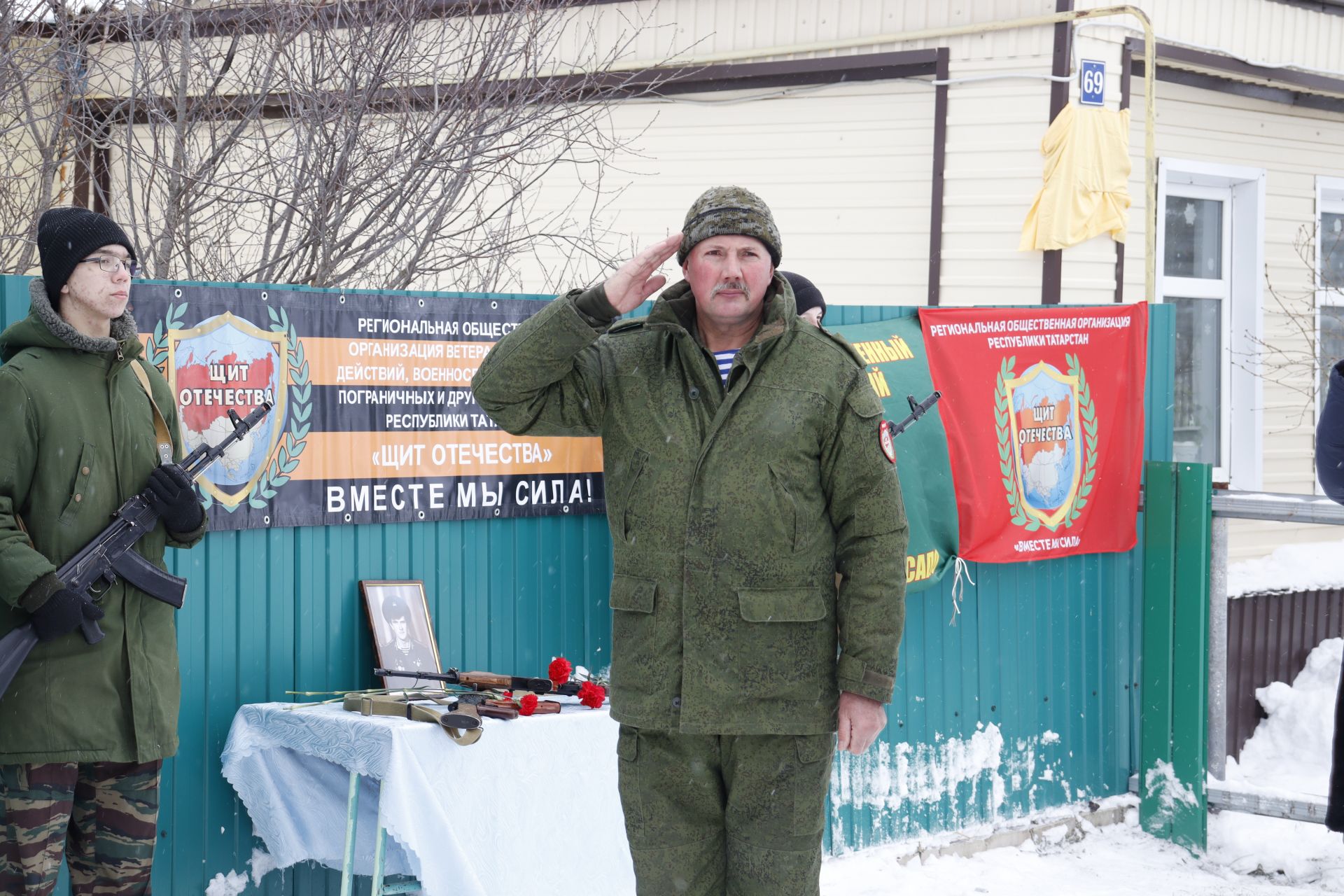 В селе Татарская Багана увековечили память воинов-афганцев (Фоторепортаж)