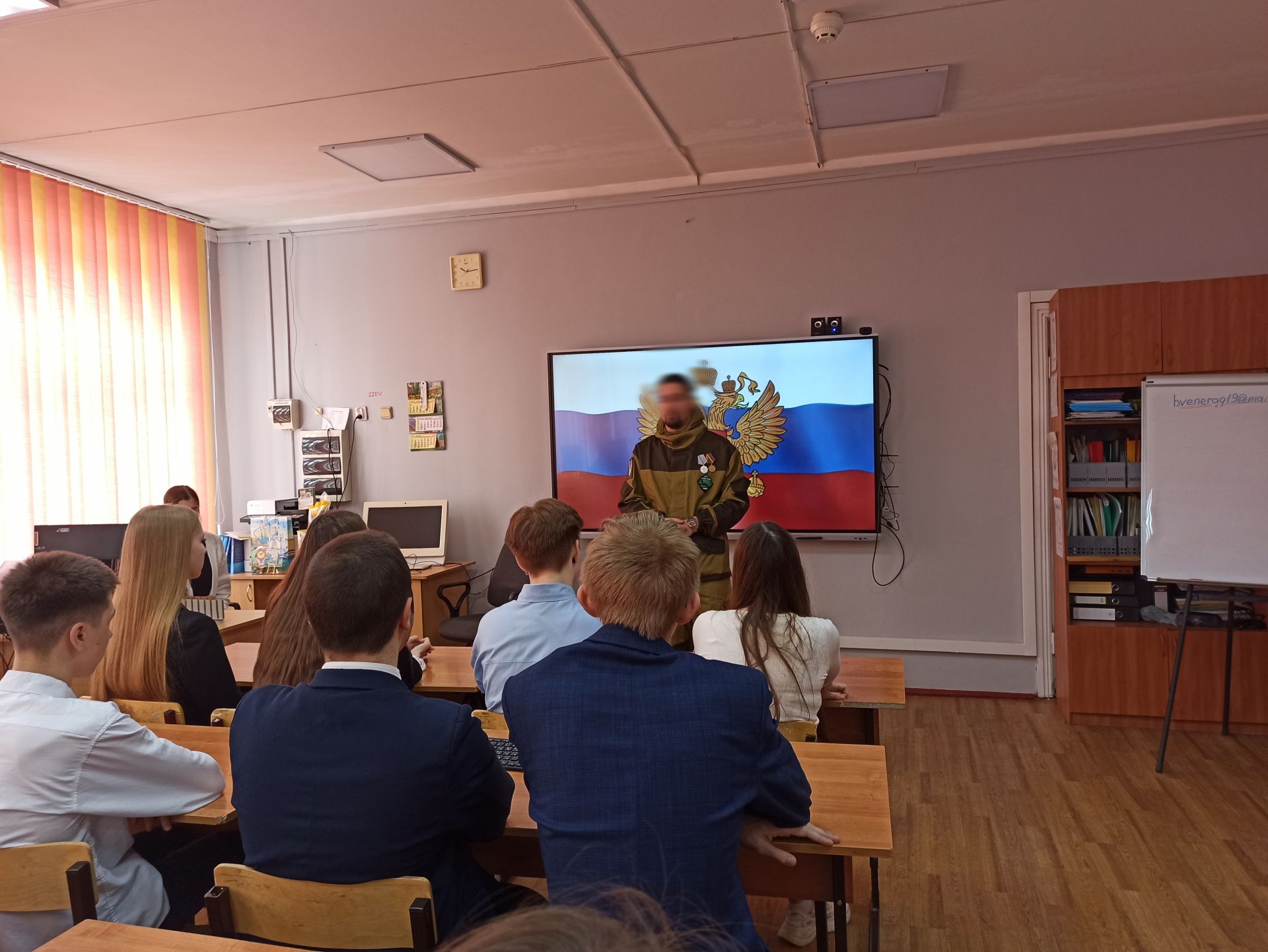 Участник СВО встретился с чистопольскими школьниками