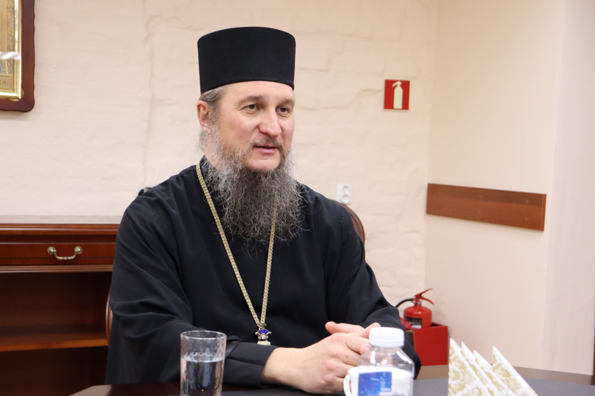 Епископ Пахомий провел пресс-конференцию с корреспондентами и руководством «Чистополь-информ»