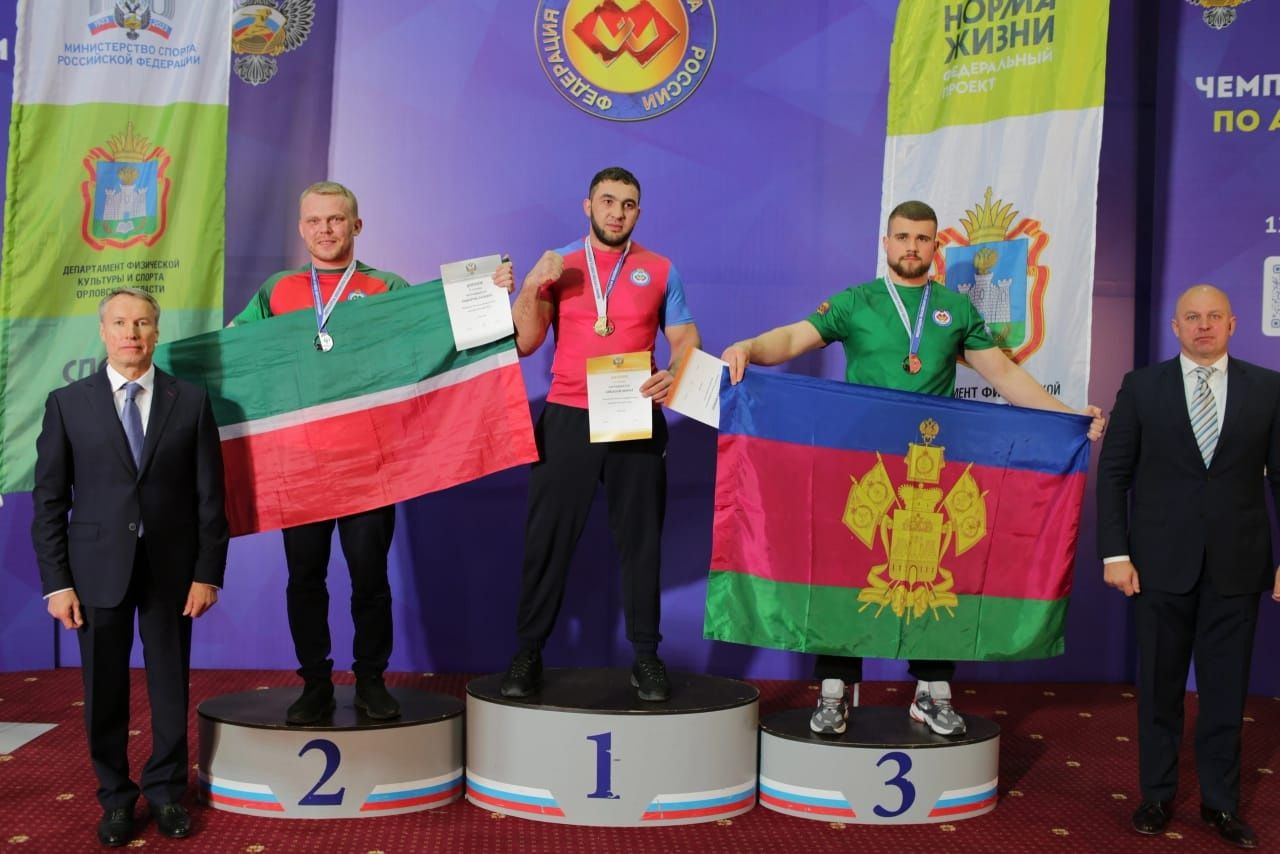 Чистопольский армрестлер вернулся с Чемпионата России с медалью