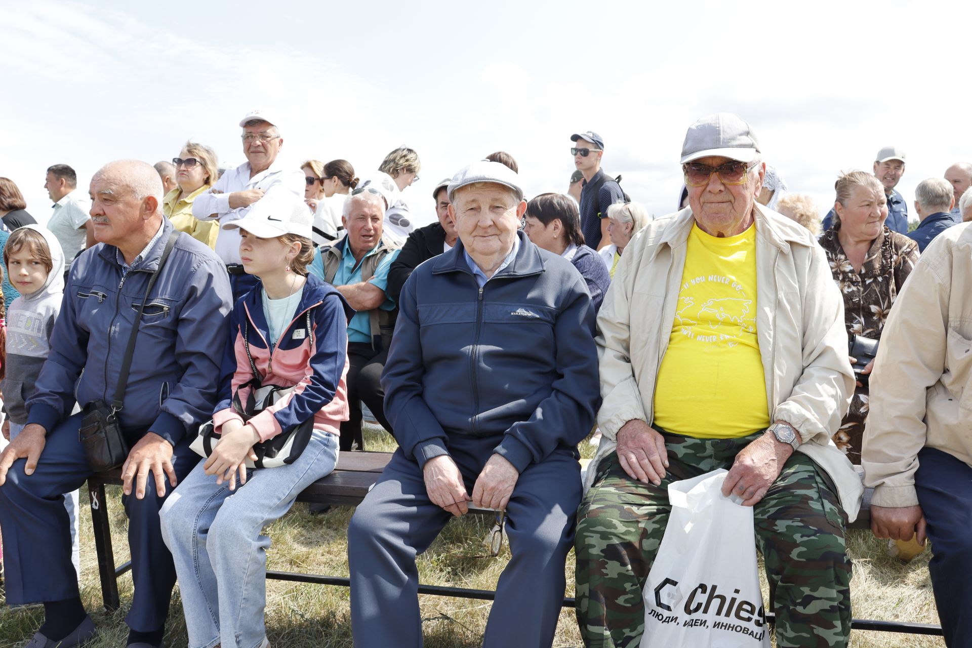 На чистопольском ипподроме состоялись конные скачки (фоторепортаж)