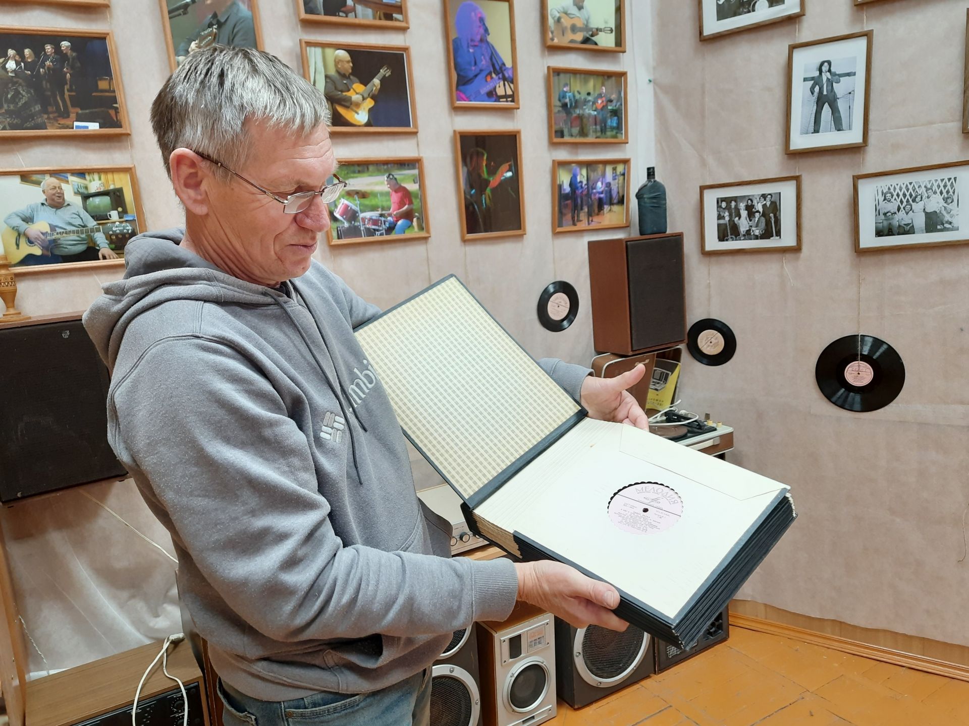 «Чистай-информ» хәбәрчесе Сергей Кронбергның «Иске фатир»ында кунакта булды