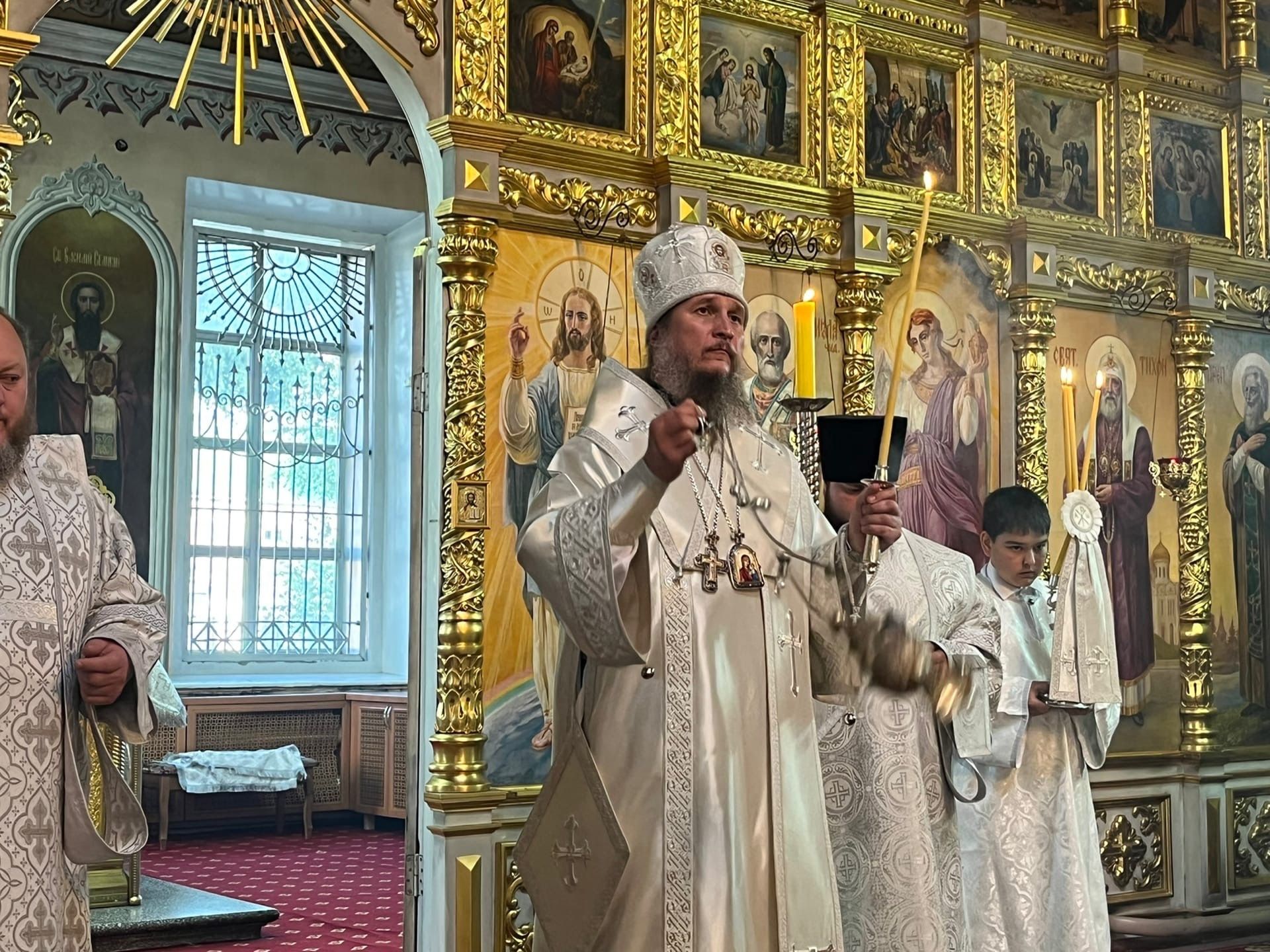 В канун Рождества Иоанна Предтечи епископ Пахомий совершил всенощное бдение в чистопольском соборе