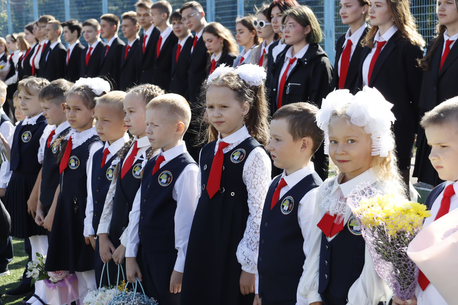 В гимназии № 1 Чистополя отпраздновали День знаний (фоторепортаж)