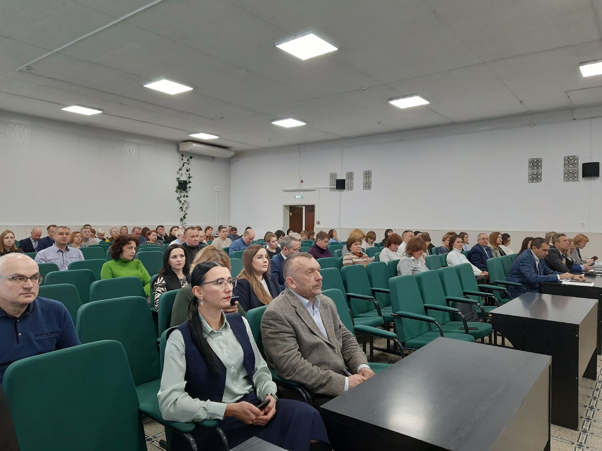 Дмитрий Иванов: «Необходимо расширить проезжую часть, вывезти образовавшиеся горы снега»
