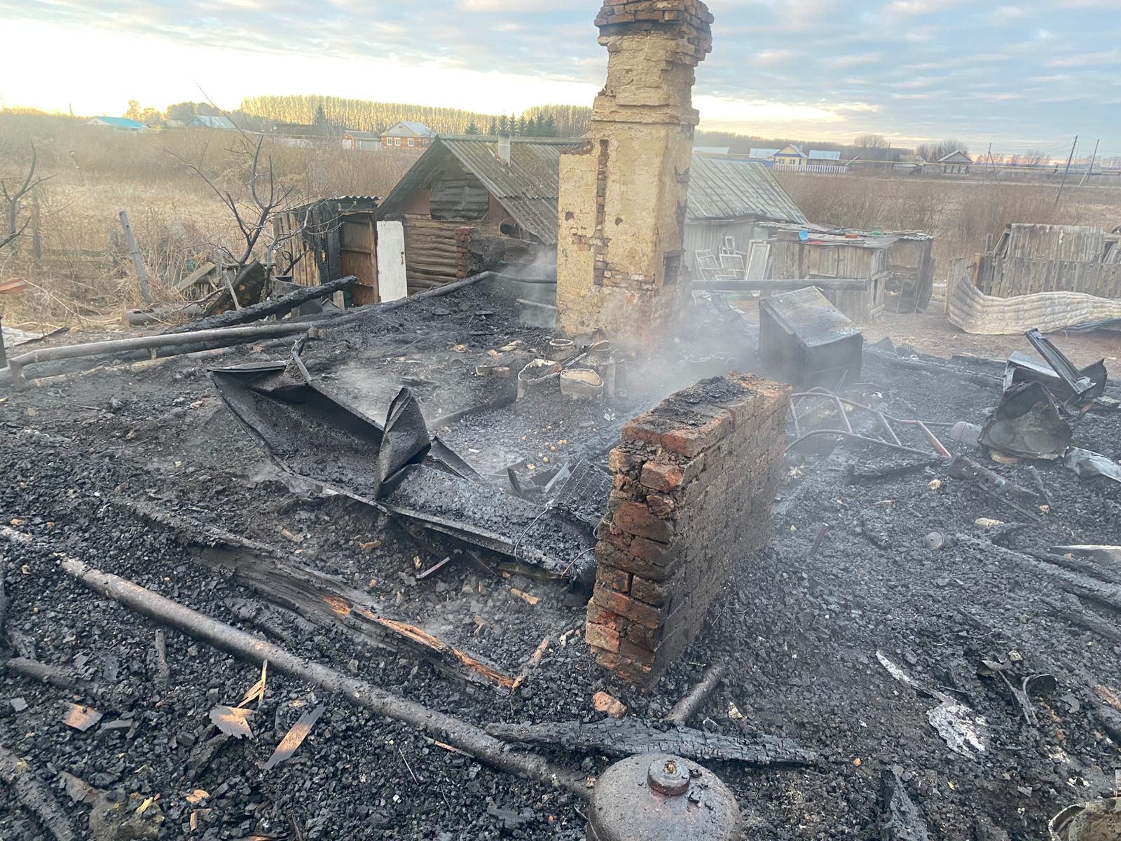 В пожаре в Чистопольском районе погибли два человека