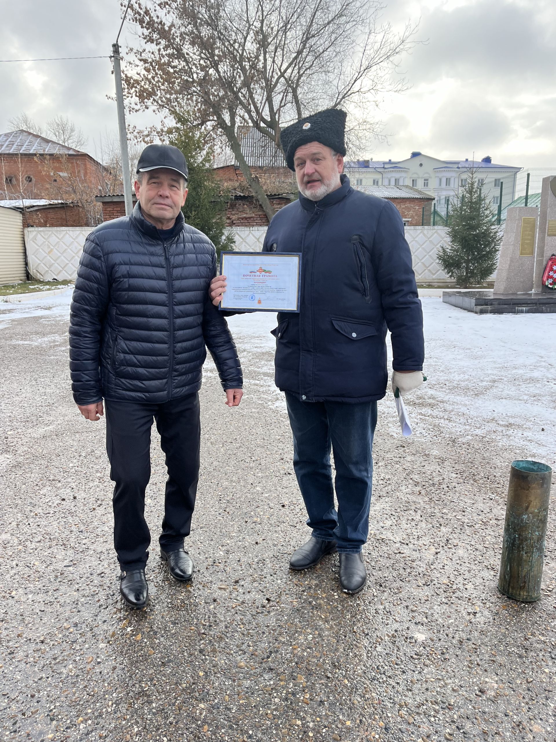 В Чистополе в честь профессионального праздника сотрудникам полиции вручили награды