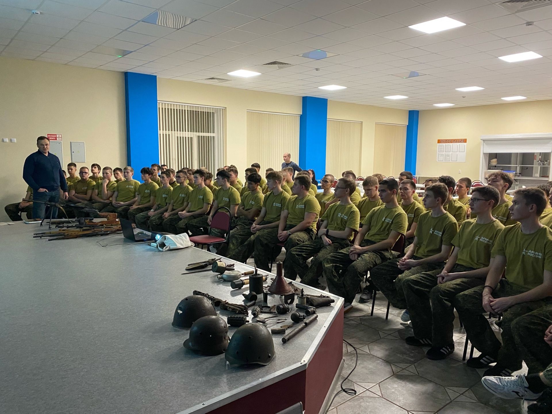 Стартовала шестая смена учебно-военных сборов «Авангард»