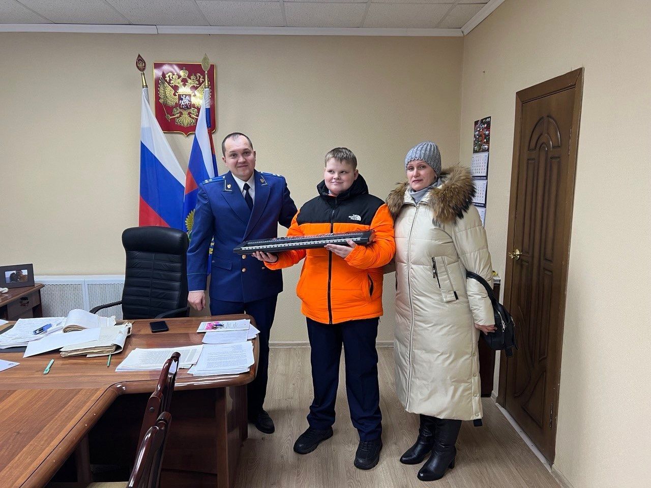 Чистопольский прокурор исполнил мечту мальчика с ограниченными возможностями