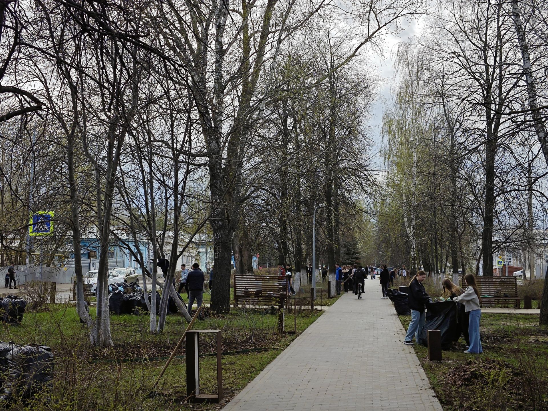 Более 2 тысяч чистопольцев приняли участие в общегородском субботнике